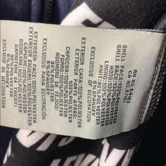 Levi's Soft Shell Varisty Bomber Jacket with Hood - Picture 8 of 8